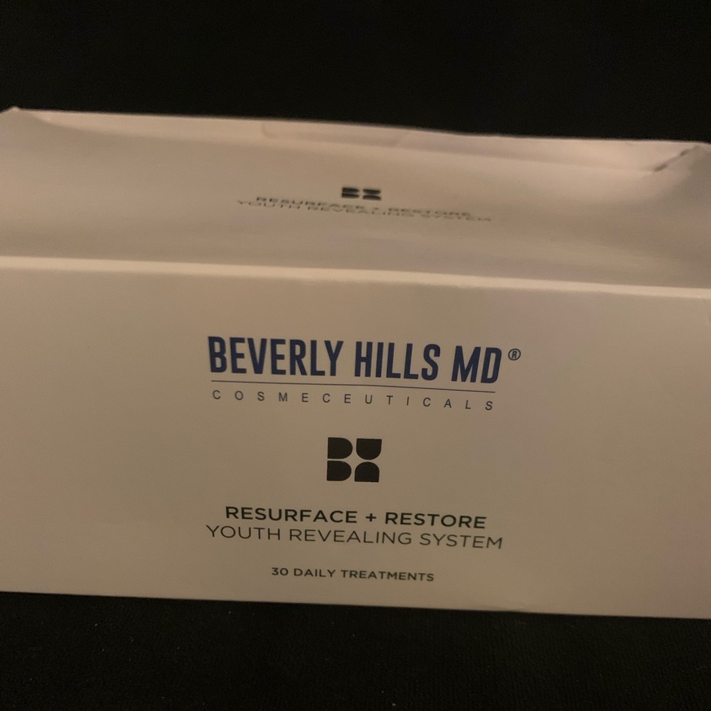 Beverly Hills MD Resurface + Restore Youth - 30